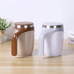 Tasse magnétique à mélangeur automatique