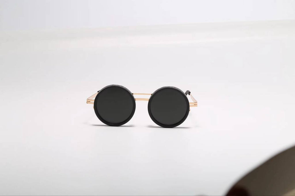 Lunette de soleil 2 en 1 : montures dorées