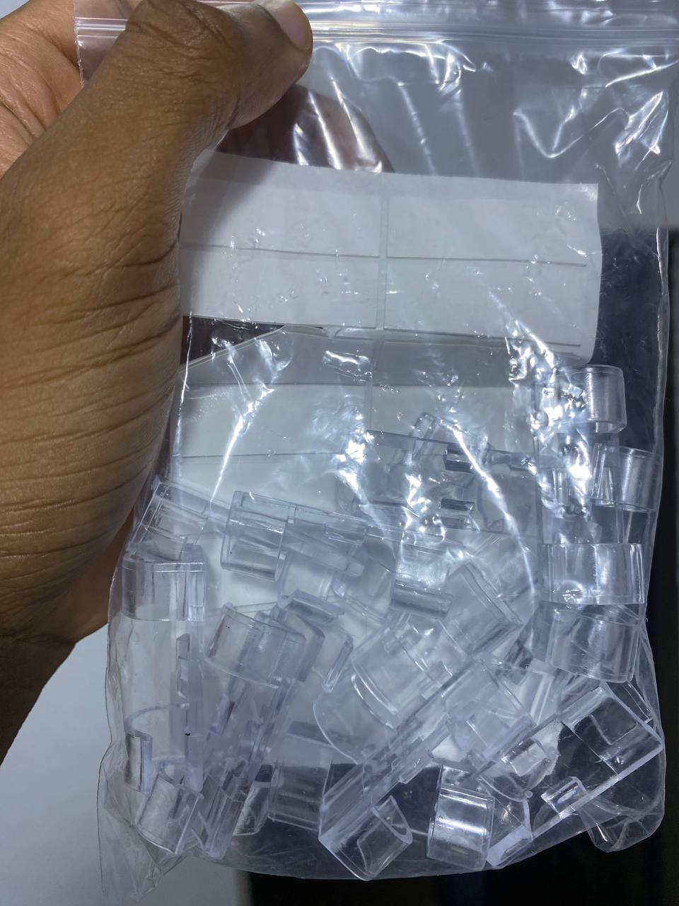 Fixation pour fils et câbles avec adhésif intégré (x32)